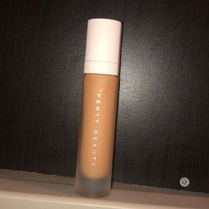 Fenty Beauty Foundation Shade 320